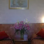 Ventura 3*