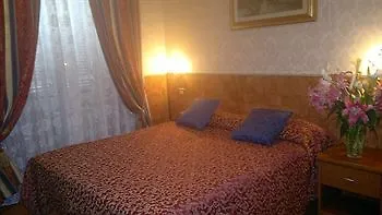 Ventura Hotel