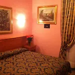 Ventura 3*